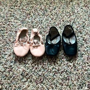 Toddler Girl’s size 9 ballet slippers